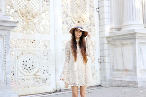 Anoushka Probyn Fashion Blog Istanbul Free People Lace