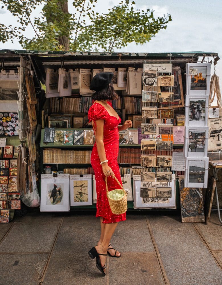 Seine vintage bookshops Paris Instagram Locations