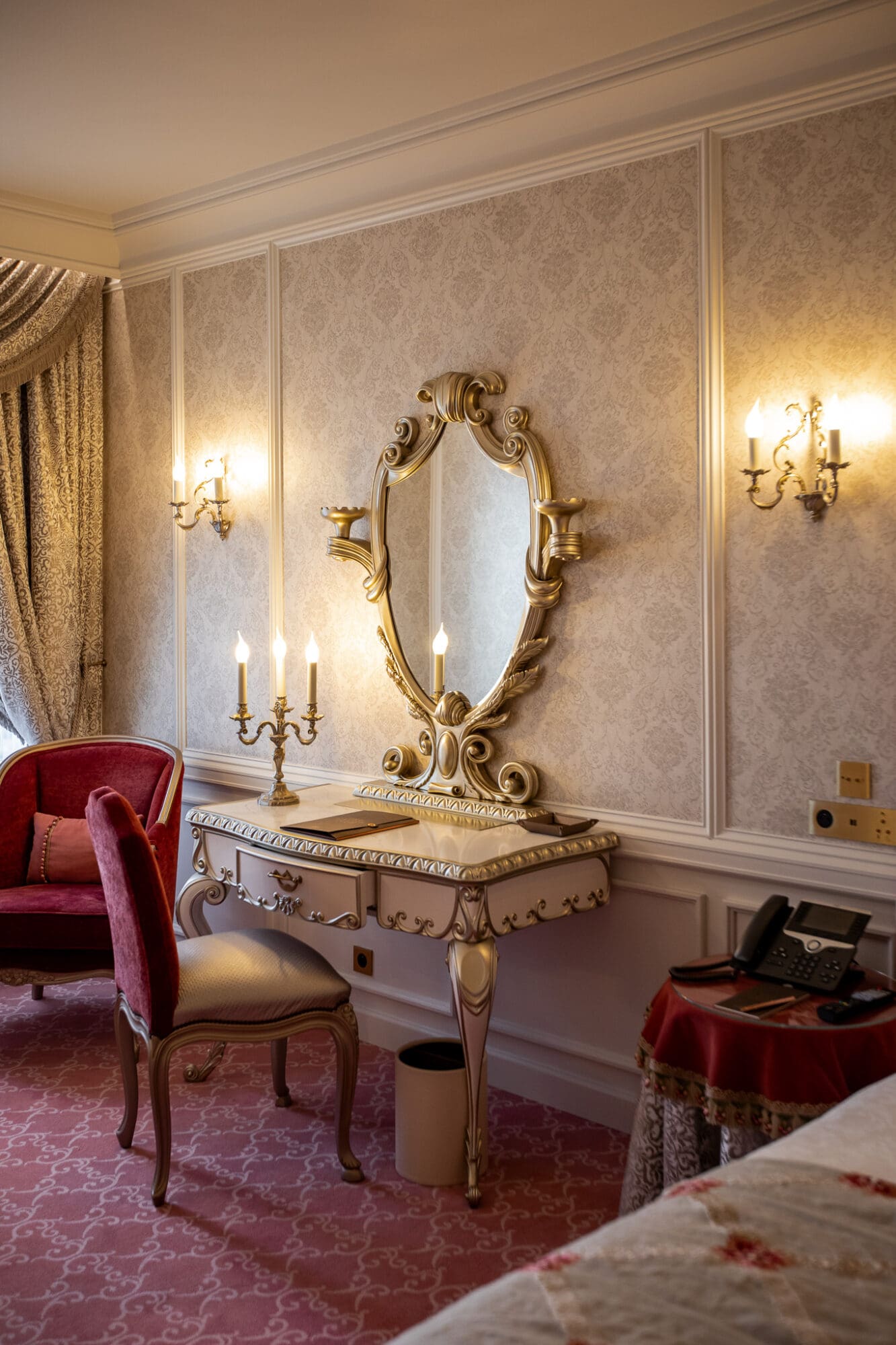 The Cinderella themed suite at Disneyland Hotel Paris