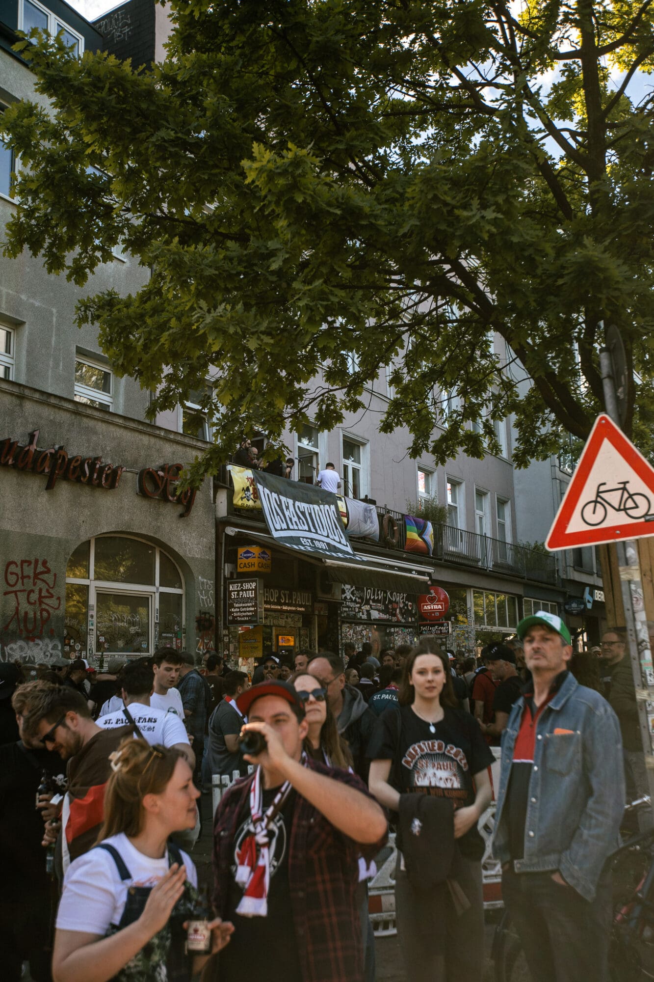 The Jolly Roger bar in Hamburg, St Pauli where to drink in Hamburg Post Match party