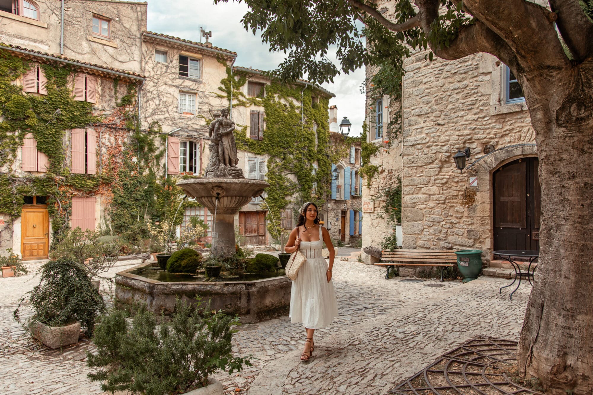 Prettiest towns in Provence France - Saignon