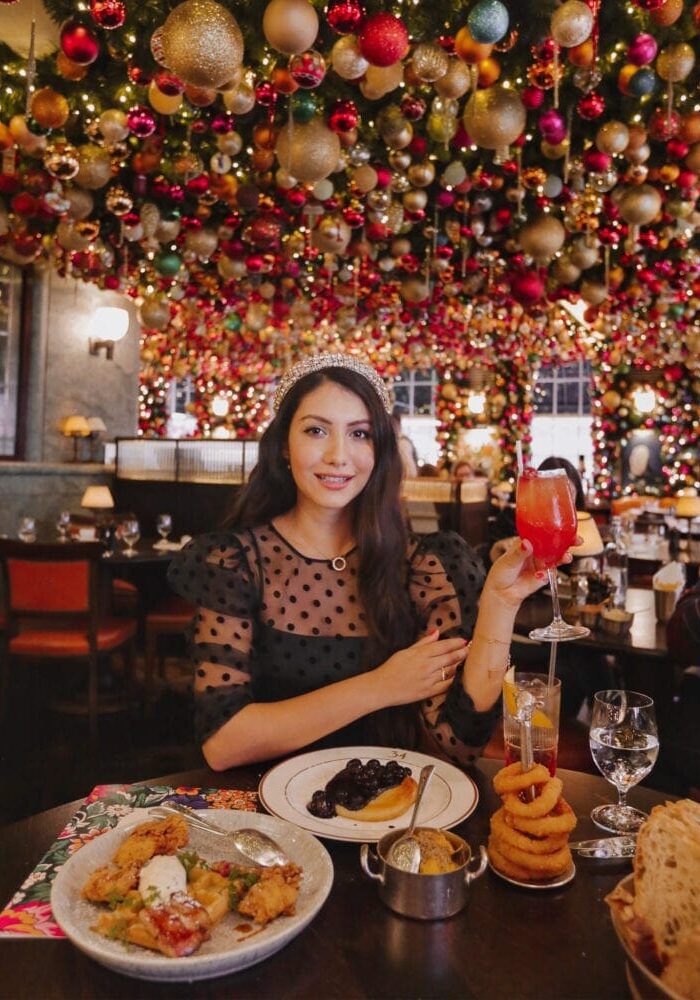 34 Restaurant Mayfair Festive Display London Christmas Guide