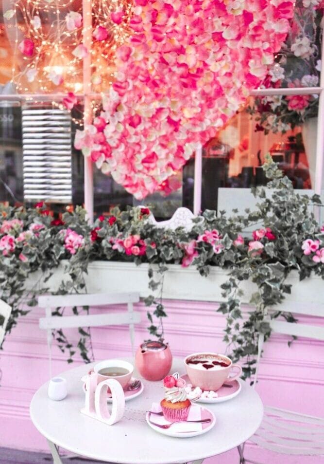 Anoushka Probyn UK London Fashion Blogger Instagram Cafe Locations Peggy Porschen