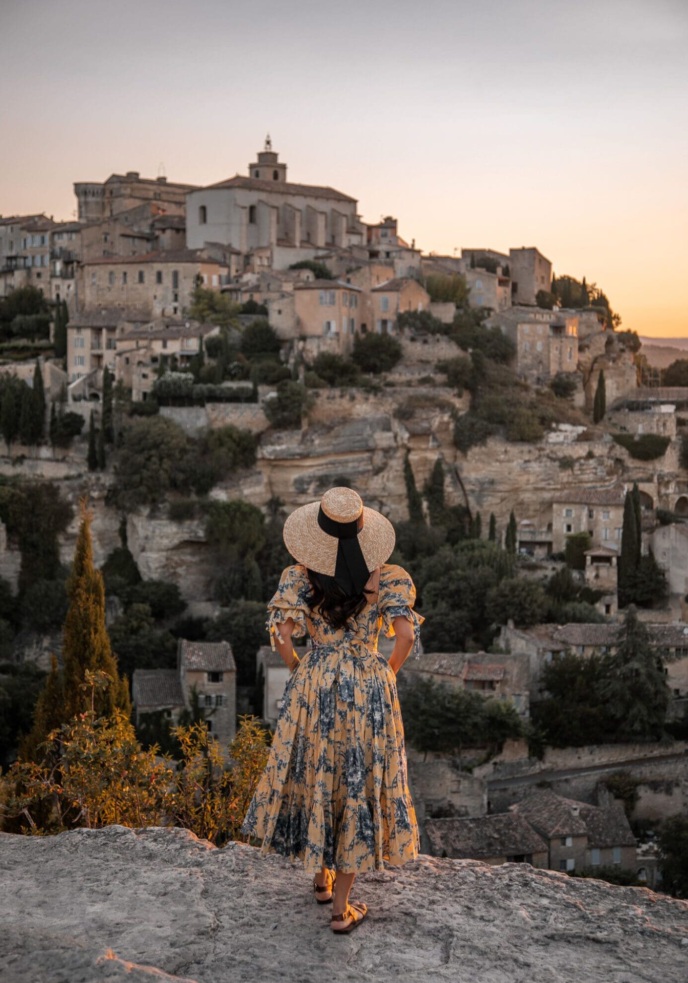 Gordes Provence France viewpoint at sunrise - prettiest towns and villages in Provence