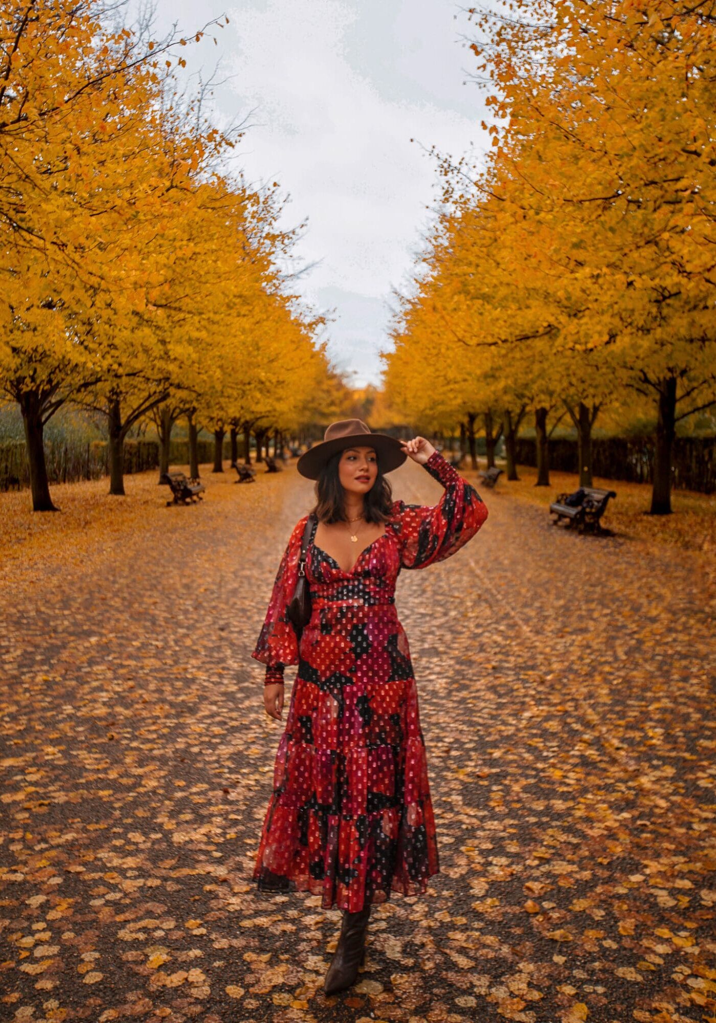 Regent's Park London Autumn Photography Spots Instagram Locations