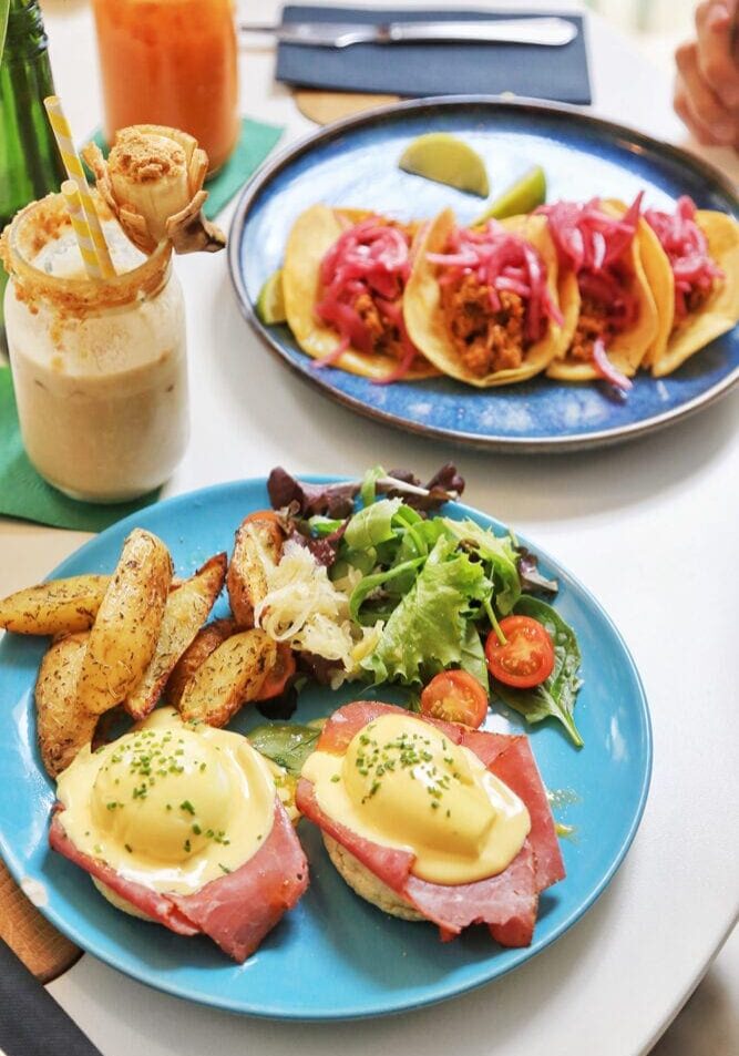 Tropico Eggs Benedict Barcelon Ela Raval Brunch Guide